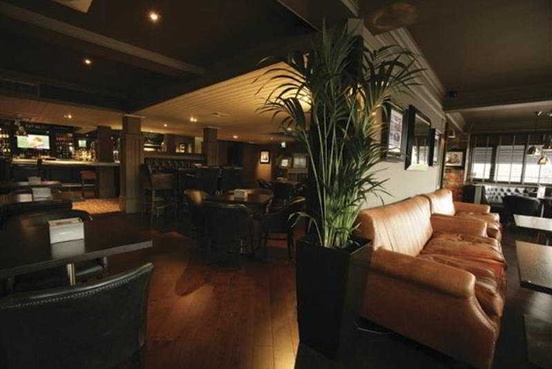 Village Hotel Cardiff Zewnętrze zdjęcie
